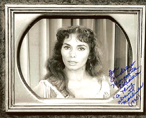 Margarita Cordova signature